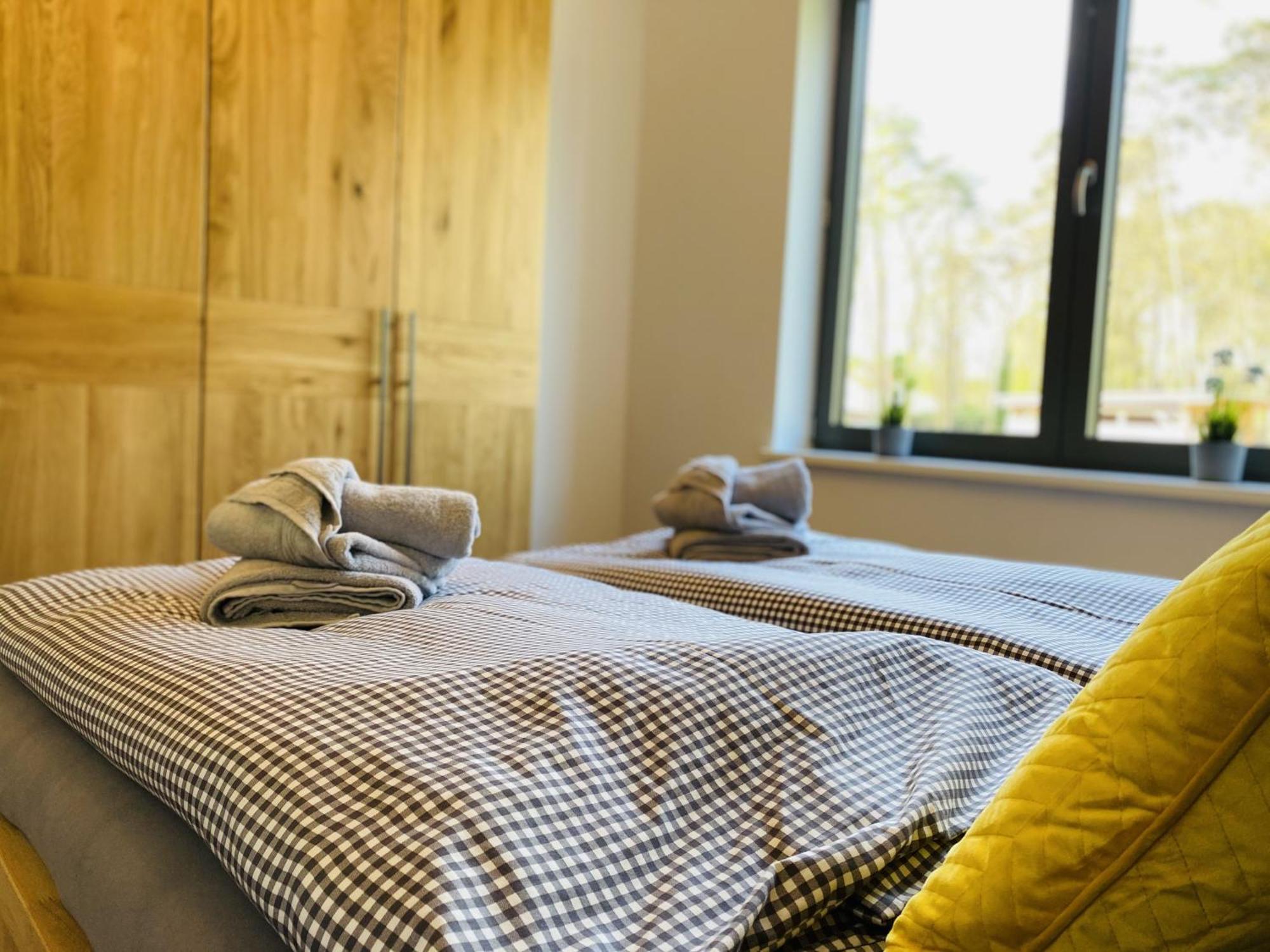 Ferienwohnung Auszeit In Den Parkvillen Carlota Und Candela Baabe Dış mekan fotoğraf